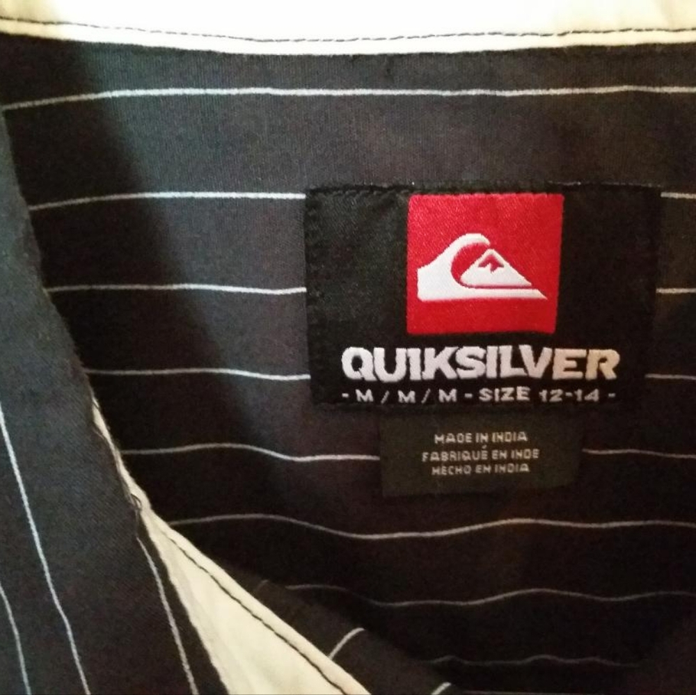Boy's Quicksilver black and white dress shirt size 12-14